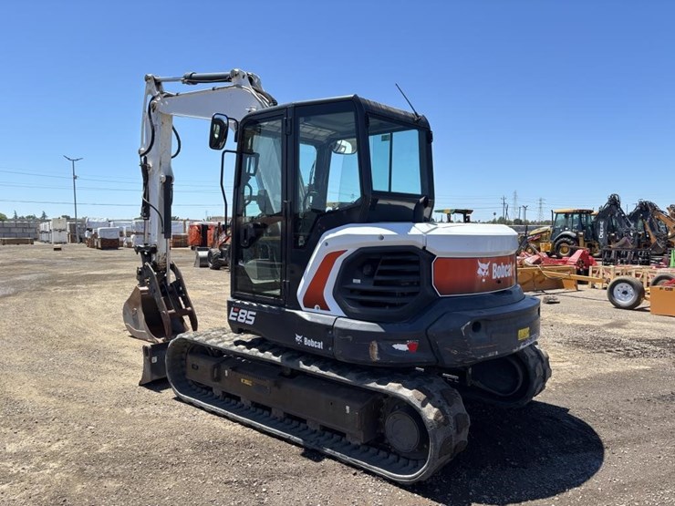 2018-bobcat-e85-image-4