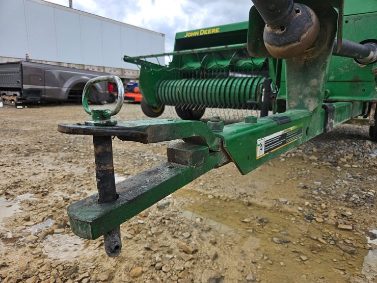 john-deere-338-image-13