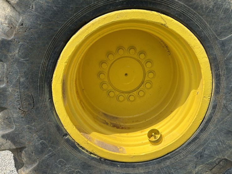 2010-john-deere-2010-image-18