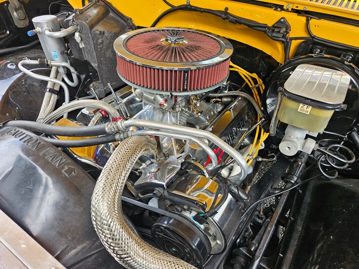 1984-chevrolet-c10-image-43