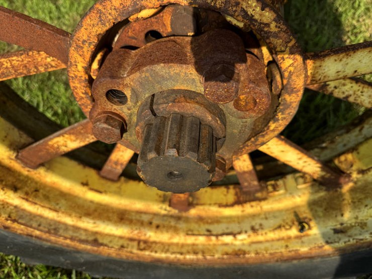 john-deere-g-image-13
