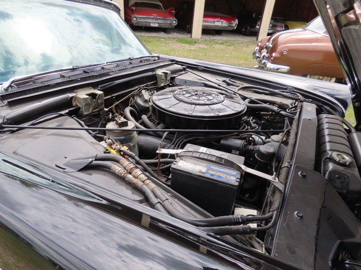 1960-lincoln-4dr-ht-image-9