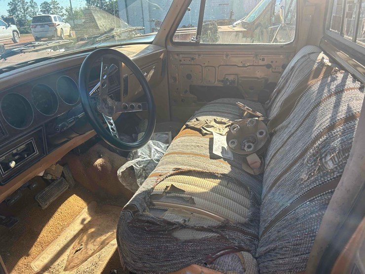 **sold-onsite-only---no-online-bids-will-be-accepted**-1985-dodge-pickup-image-5