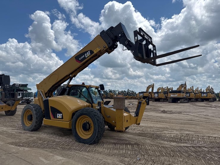 2020-caterpillar-tl1255d-image-4