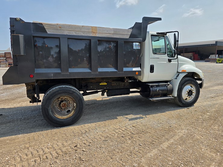 2007-international-durastar-4300-image-34