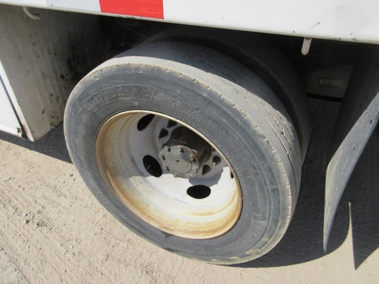 2015-ford-f550-xl-sd-image-23