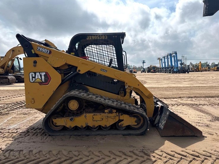2020-caterpillar-289d3-image-5
