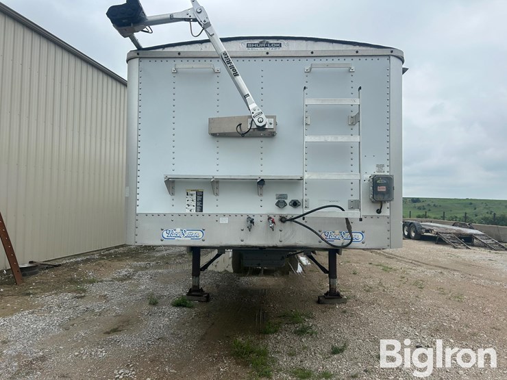 1995-wilson-43'-x-96"-image-2