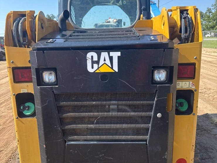 caterpillar-239d-image-12