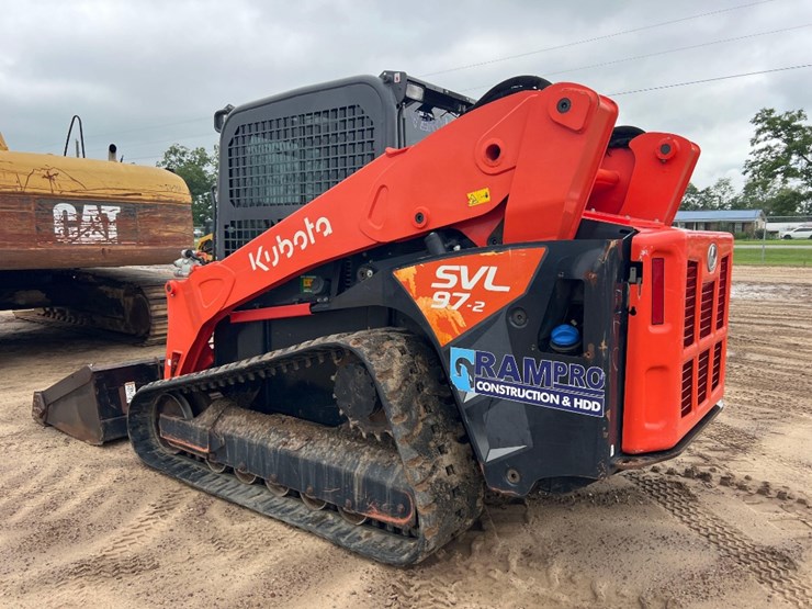 kubota-svl97-2-image-2