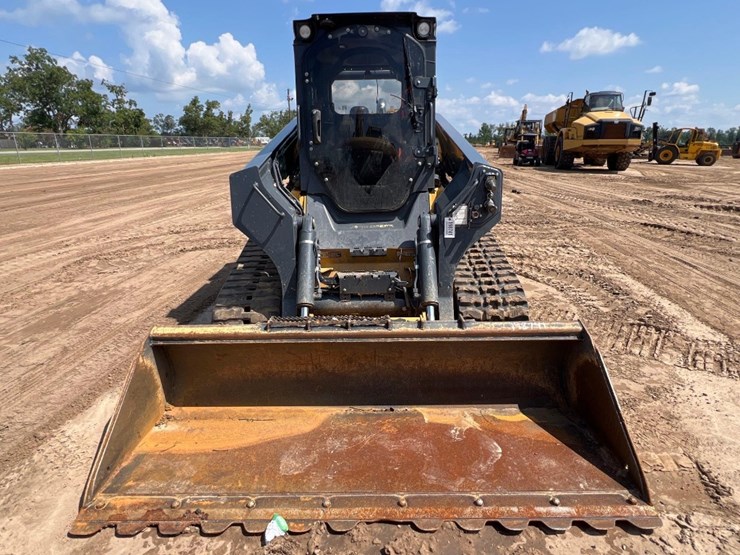 2023-deere-333g-image-7