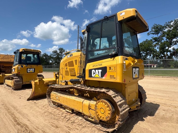 2019-caterpillar-d3k2-xl-image-8