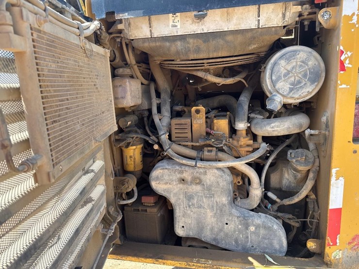 2020-caterpillar-289d3-image-18