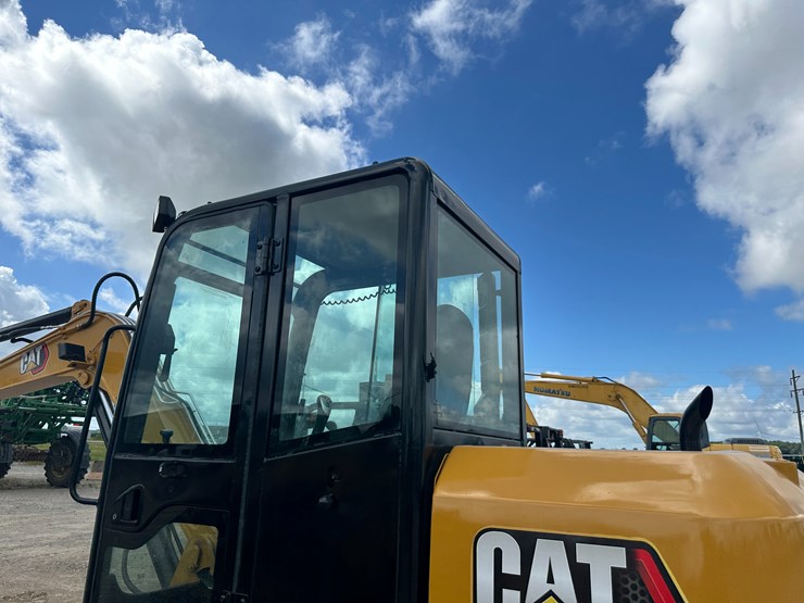 2015-caterpillar-306e-image-19