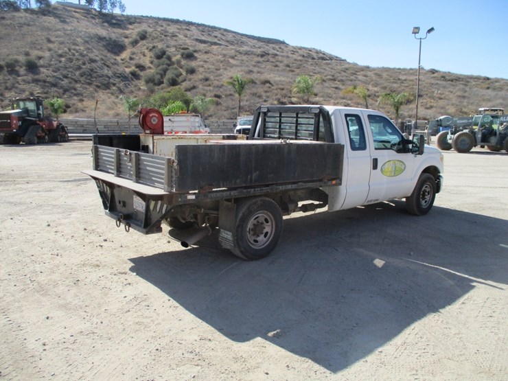 2015-ford-f250-sd-image-3