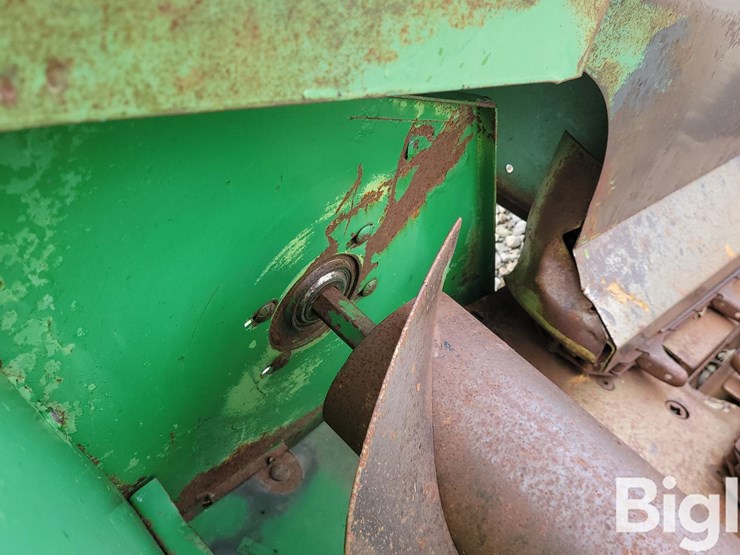 john-deere-843-image-14
