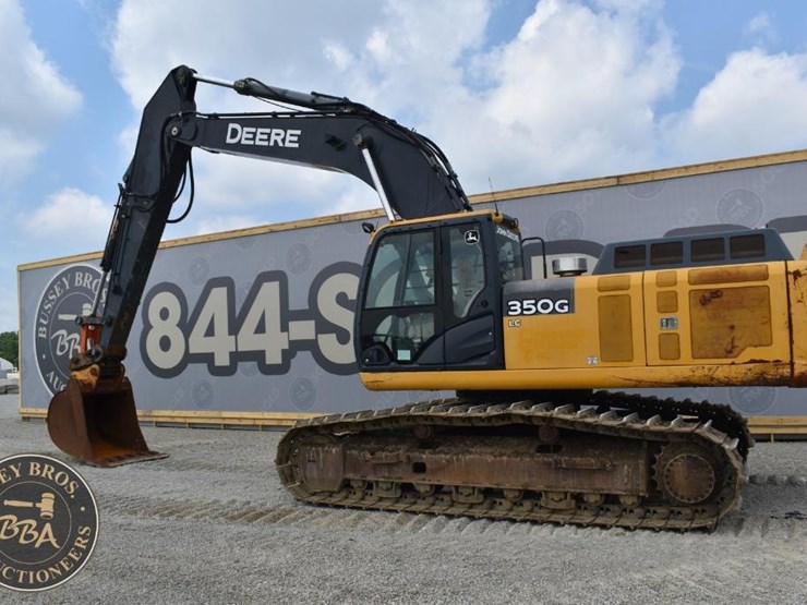 2013-deere-350g-lc-image-2