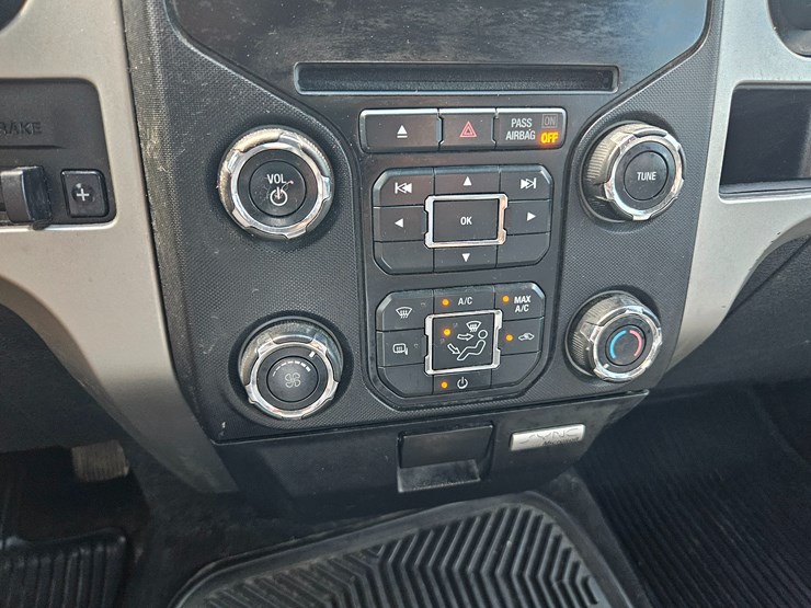 2013-ford-f150-image-47