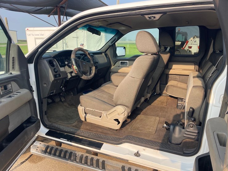 2010-ford-f150-xl-image-32