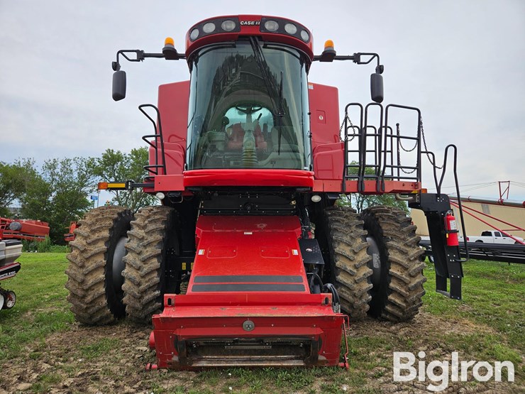 2009-case-ih-7120-image-2