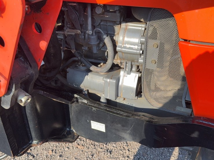 kubota-m6800-image-8