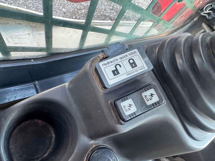 2021-takeuchi-tl6r-image-13