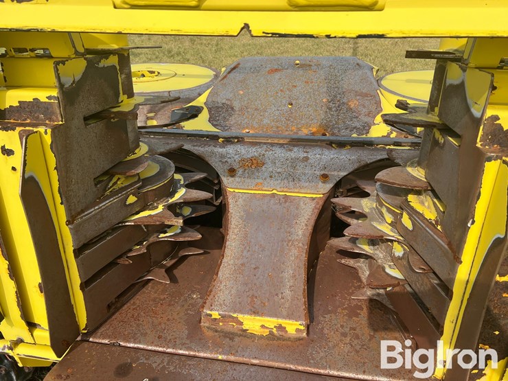 2016-john-deere-770-image-16