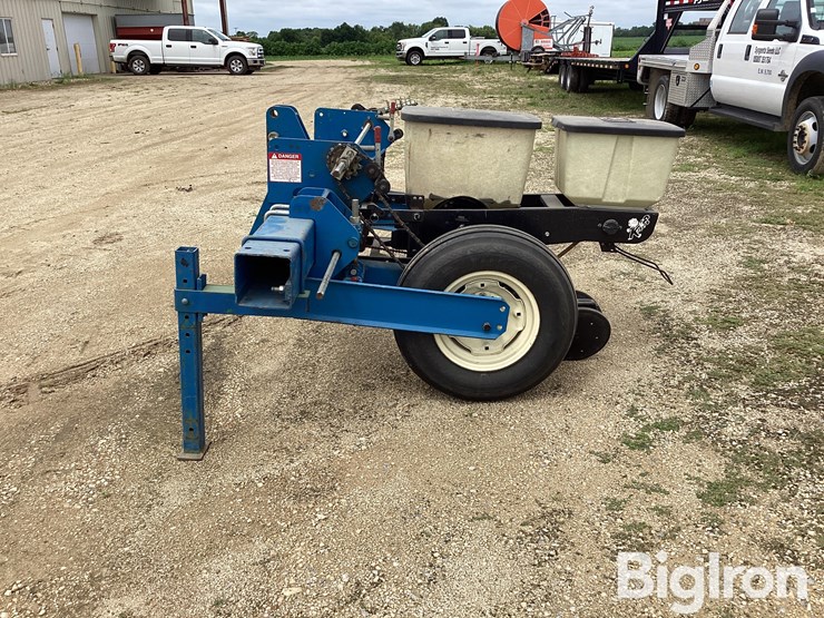 kinze-mt-image-8