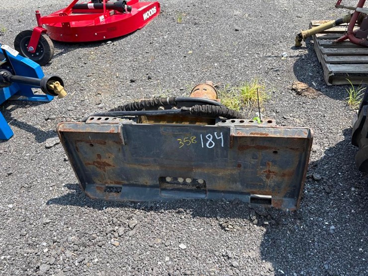 bobcat-hb880-skid-steer-rock-hammer-image-3