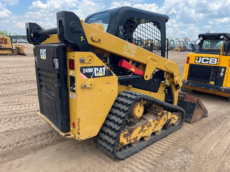 caterpillar-249d-image-4