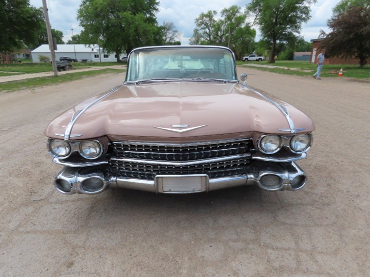 1959-cadillac-6200-series-4dr-ht-image-2