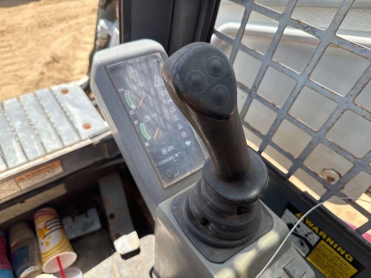 takeuchi-tl150-image-23