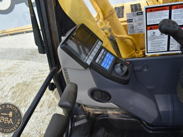 2015-komatsu-pc360-lc-11-image-75