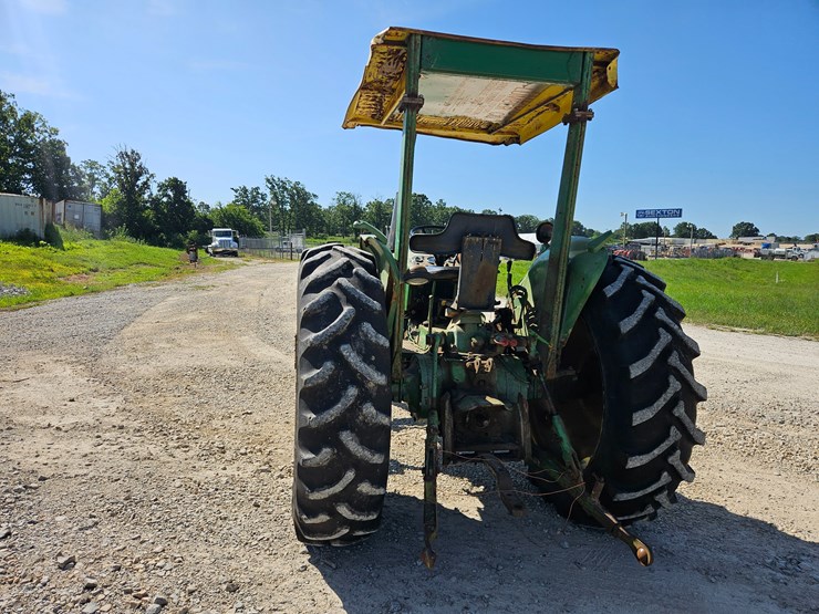 john-deere-2130-image-12
