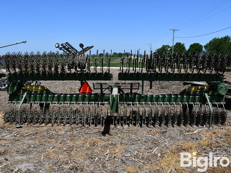 john-deere-41-image-6