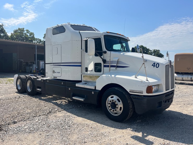 2006-kenworth-t600-image-2