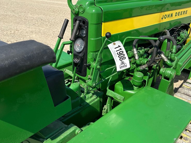 john-deere-420-image-10