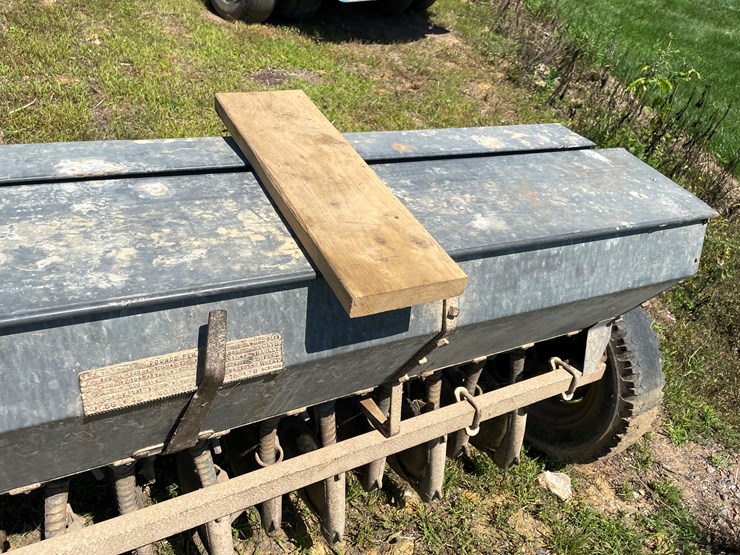 john-deere-10-image-17