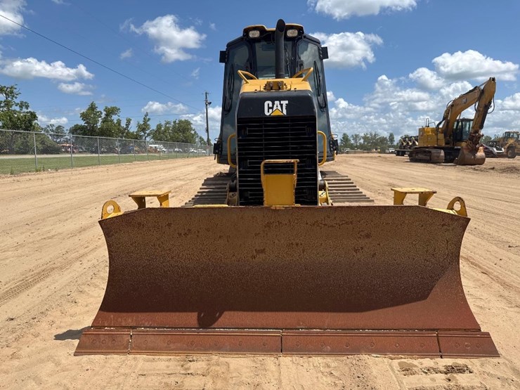 2019-caterpillar-d3k2-xl-image-3