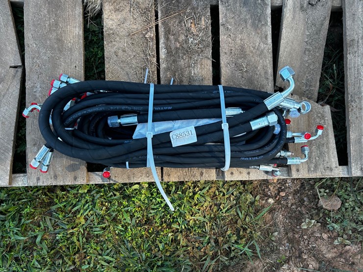#131-•-mini-x-hydraulic-hose-image-1