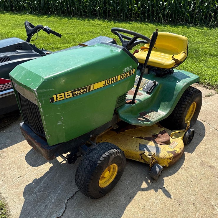 JOHN DEERE 185