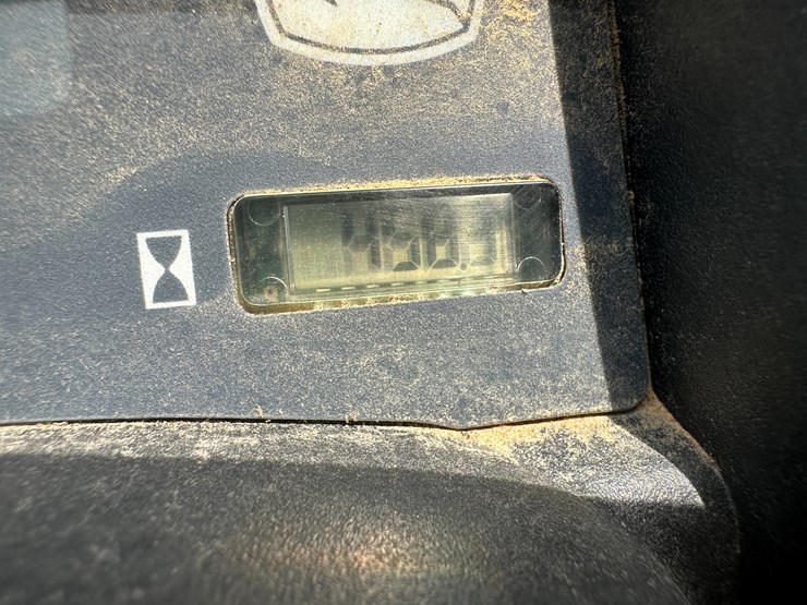 john-deere-gator-image-42