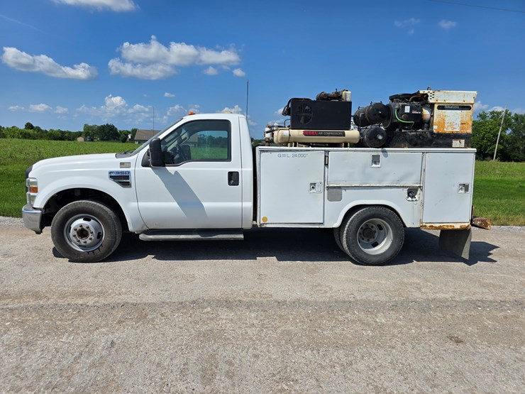 2008-ford-f350-image-9