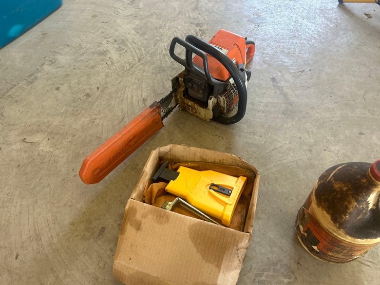 stihl-chain-saw-image-5