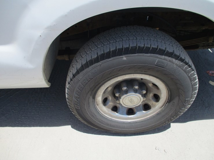 2004-ford-f250-xlt-image-16