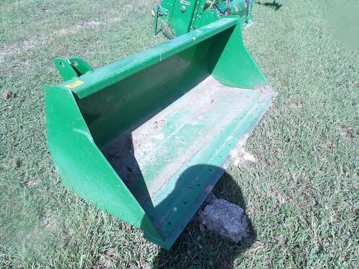 john-deere-6-image-1