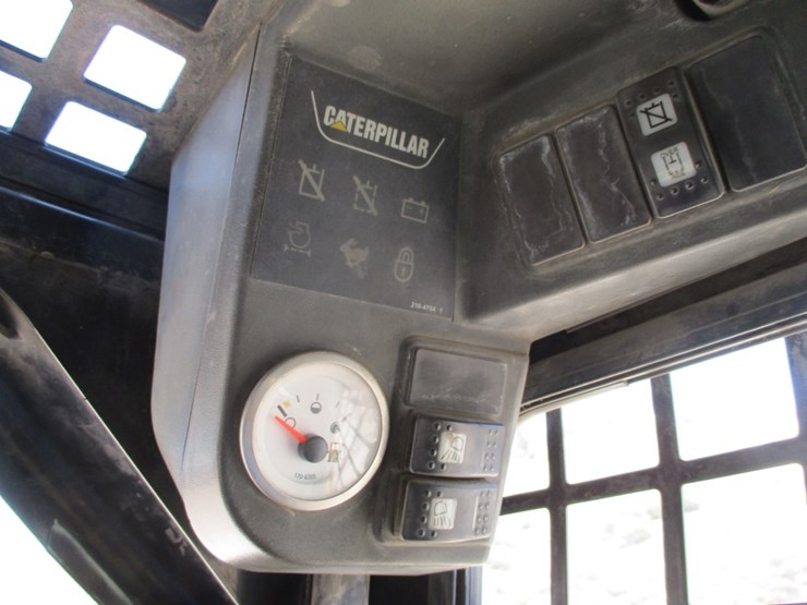caterpillar-268b-image-12
