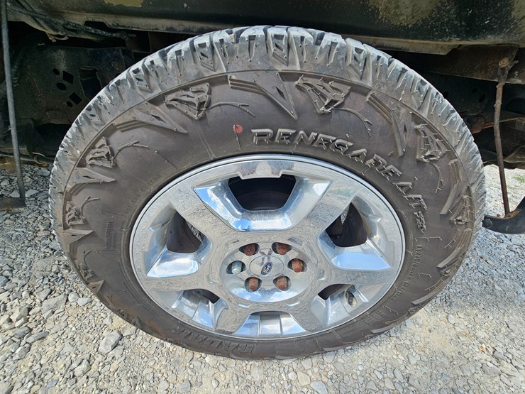 2013-ford-f150-image-60