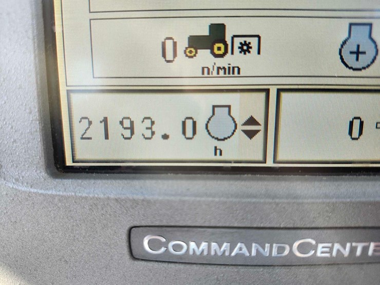 2011-john-deere-7430-premium-image-12