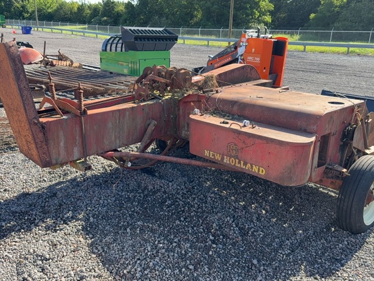 3593-new-holland-66-image-4